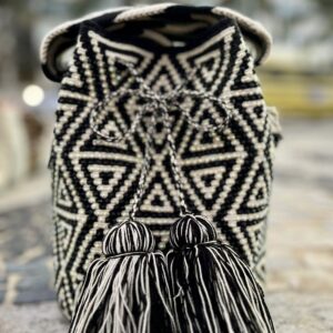 Bolsa com Pedraria Matizada G